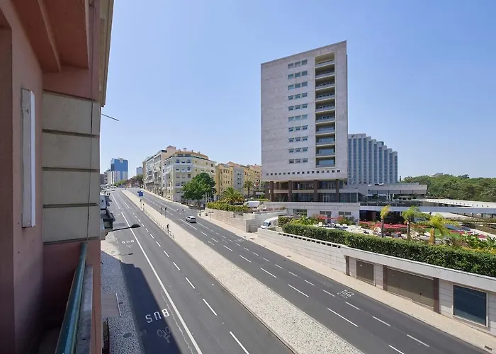 Marques Pombal Ritz Hotel- Park Eduardo Vii * Lisboa