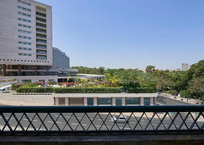 Marques Pombal Ritz Hotel- Park Eduardo Vii Lisboa